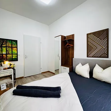 Stylish 4Br Shared Apt -10 Min Transport To Stadthalle Vienna Exterior photo