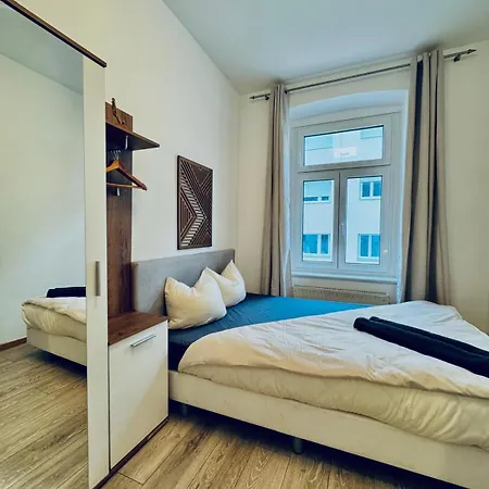 Stylish 4Br Shared Apt -10 Min Transport To Stadthalle Vienna Exterior photo