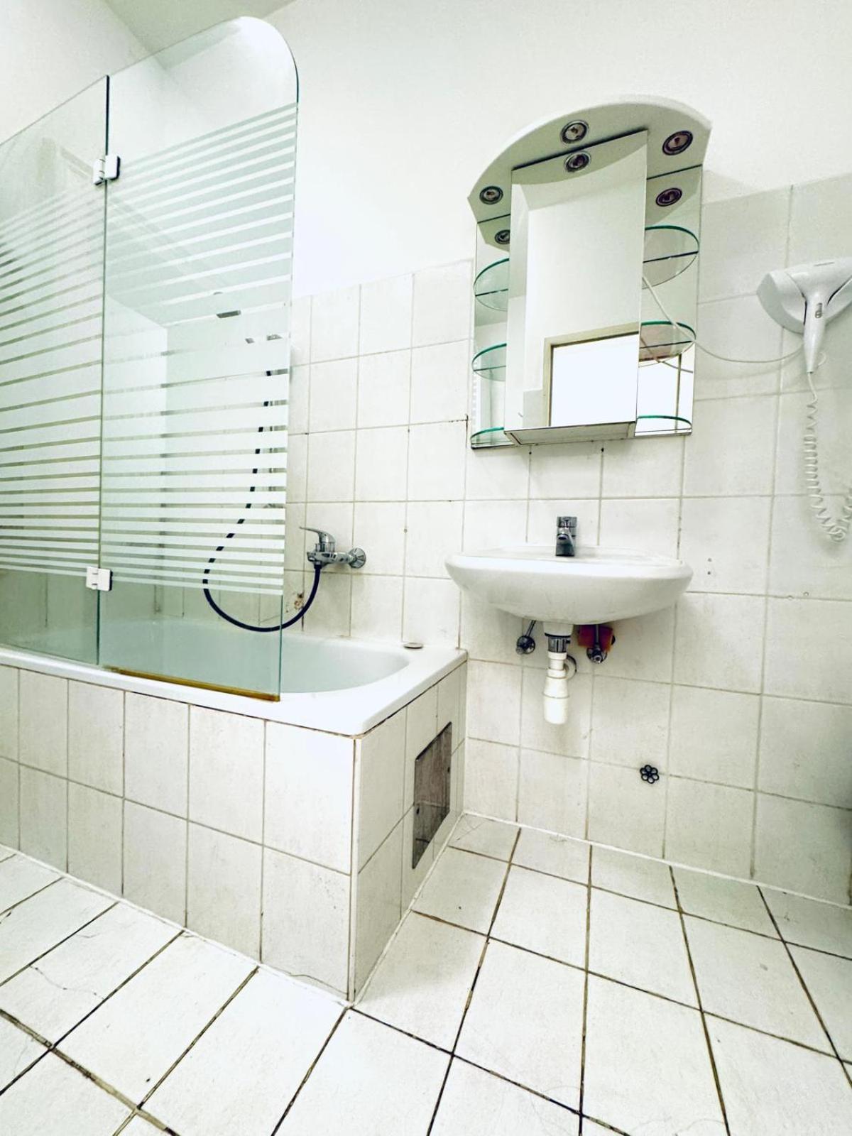 Stylish 4br Shared -10 Min Transport To Stadthalle Wenen