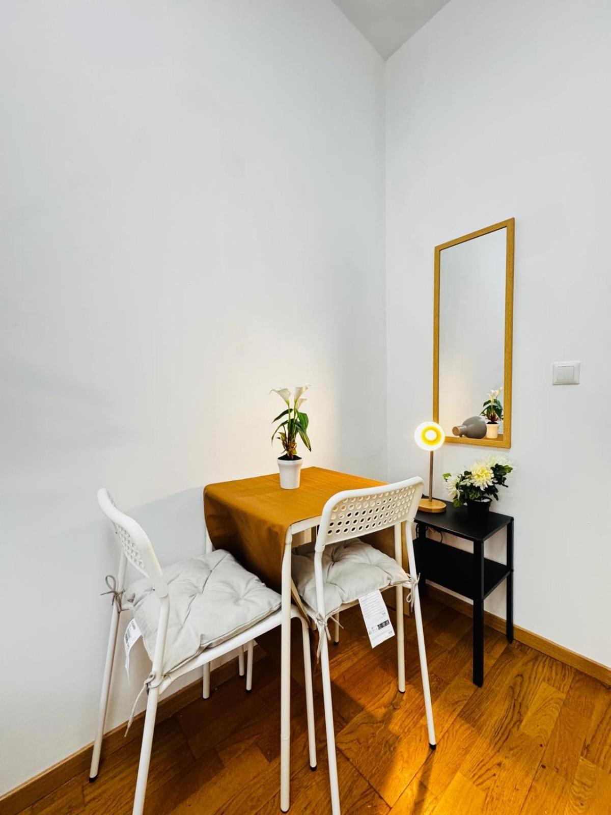 Appartement Stylish 4br Shared -10 Min Transport To Stadthalle