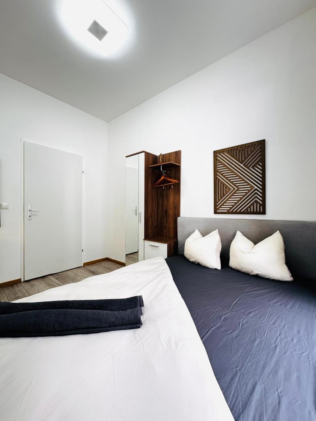 Apartament Stylish 4br Shared -10 Min Transport To Stadthalle Wiedeń
