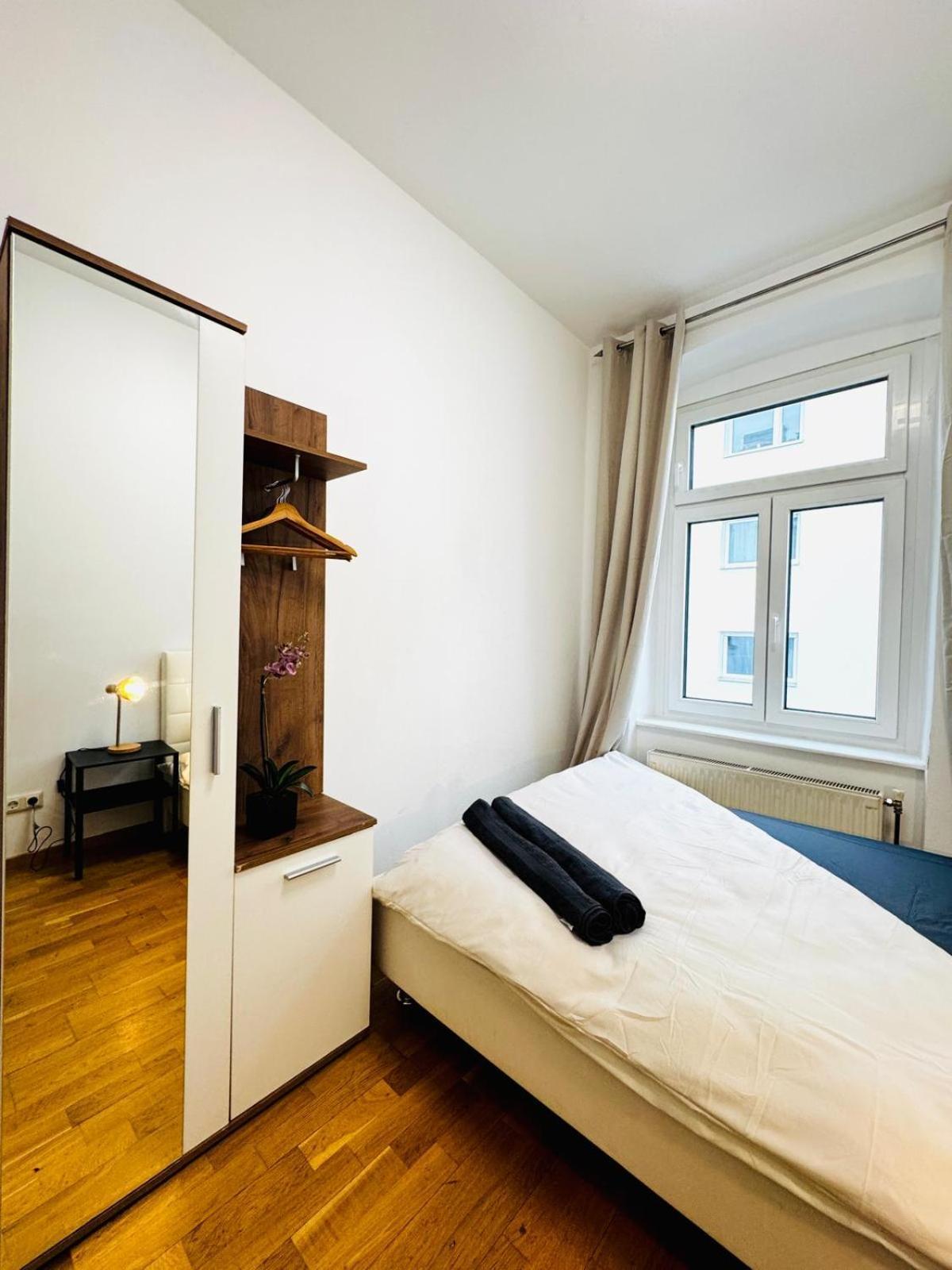 Stylish 4br Shared -10 Min Transport To Stadthalle Wiedeń